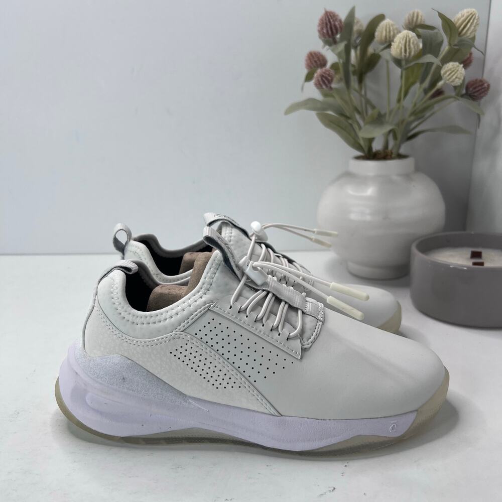 Clove Classic Nursing Sneaker Brilliant White Women 5 Healthcare Medical